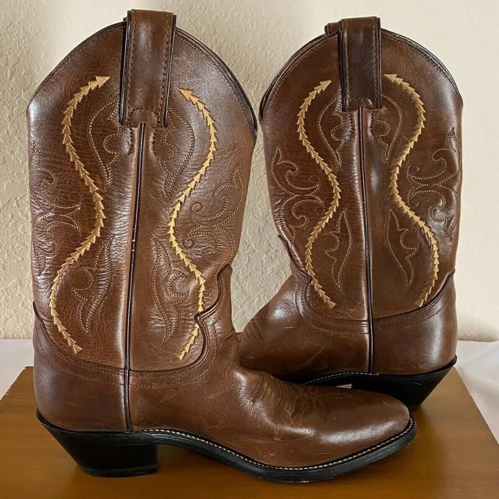 Walnut Leather W Latte Brown Embroidery Justin 6.5